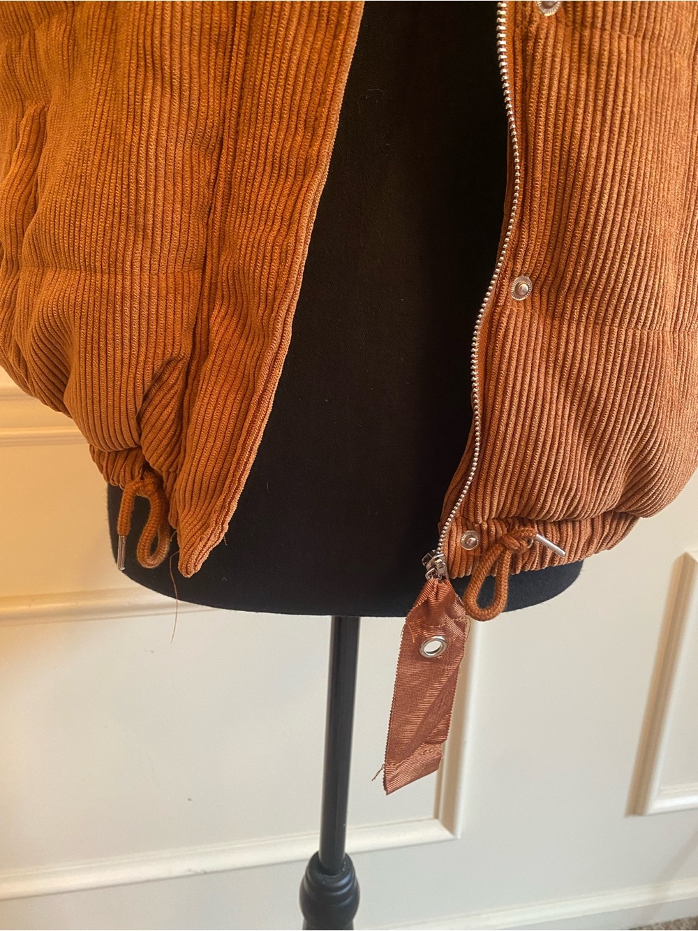 Ashley By 26 International Women's Tan Corduroy Puffer Jacket - Picture 4 of 6